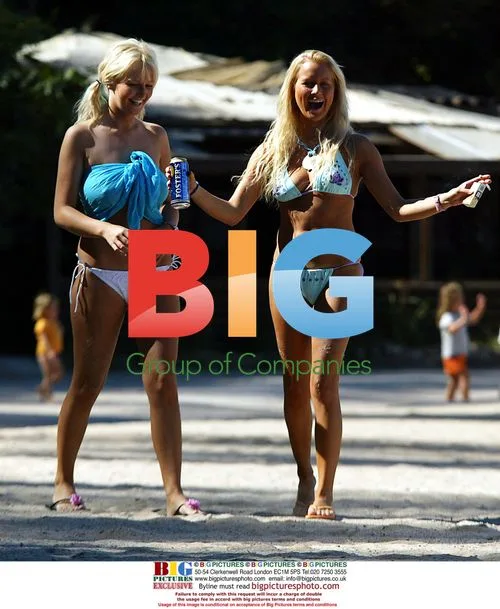 Models Anna Taverner and Michelle Marsh in France