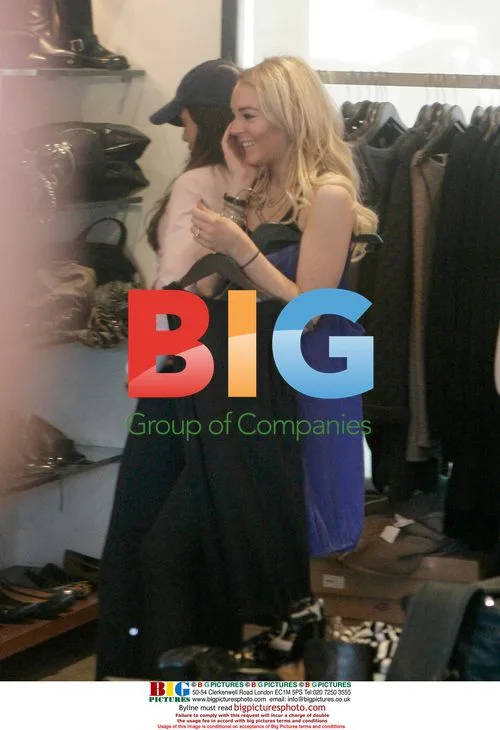 Lindsay Lohan shops in Malibu