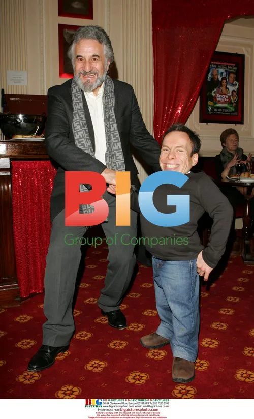 Warwick Davis at Snow White Panto in London