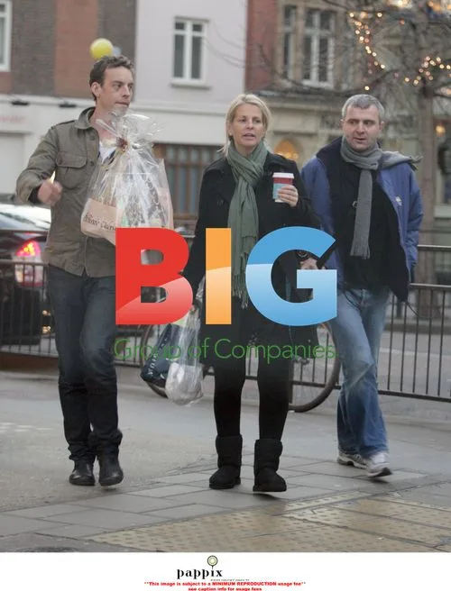 Ulrika Jonsson and Brian Monet Shopping