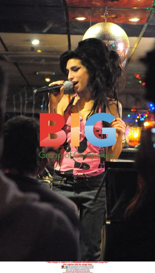 Amy Winehouse's Impromptu Soho Gig