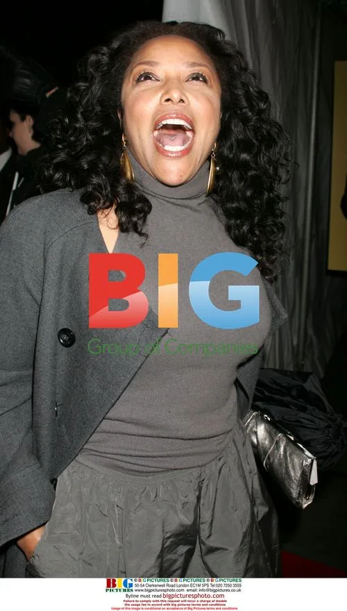 Lynn Whitfield at 'The Great Debaters' premiere