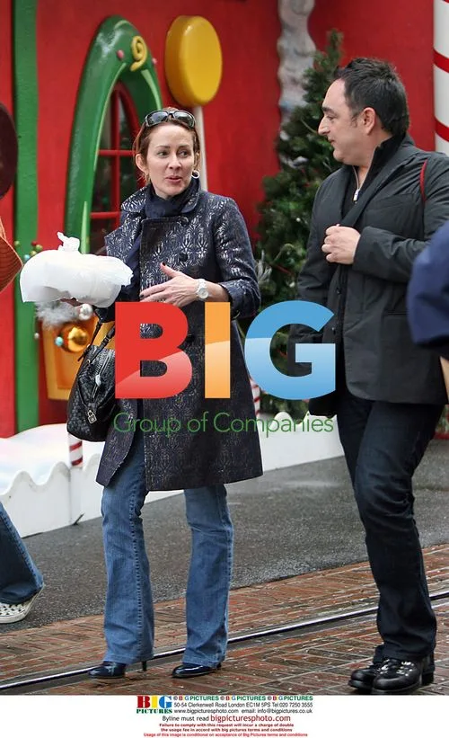 Patricia Heaton Christmas Shopping