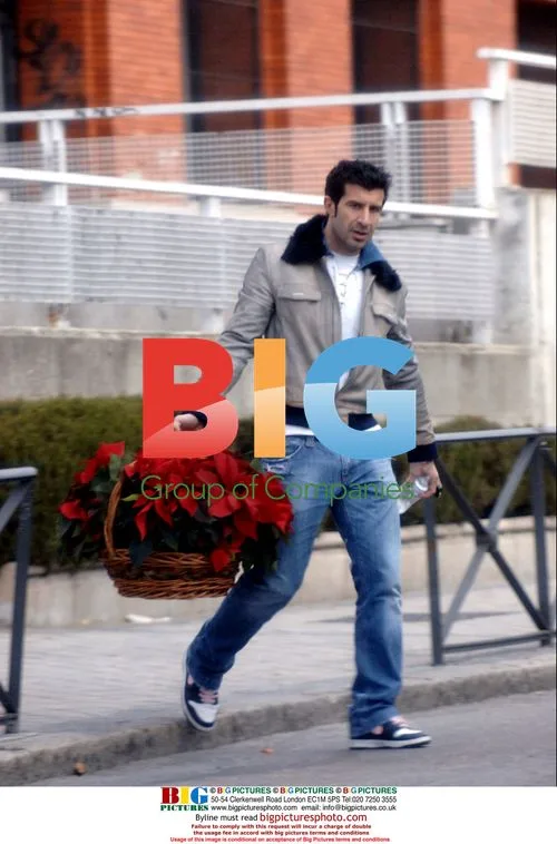 Luis Figo and family Christmas celebration