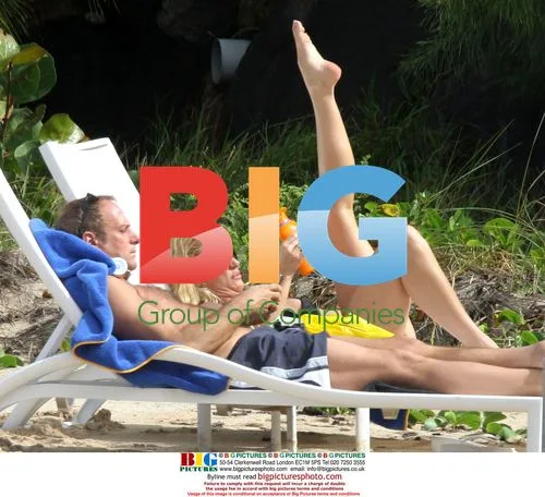 Nicolette Sheridan and Michael Bolton on Holiday