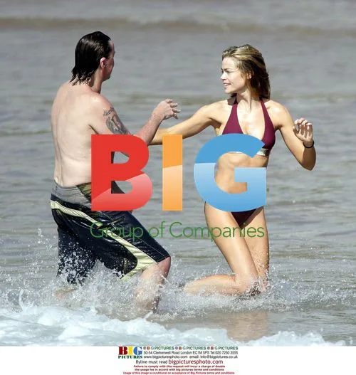 Denise Richards and Richie Sambora on Hawaii Vacation