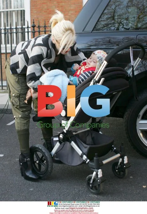 Gwen Stefani and Gavin Rossdale Shopping in London