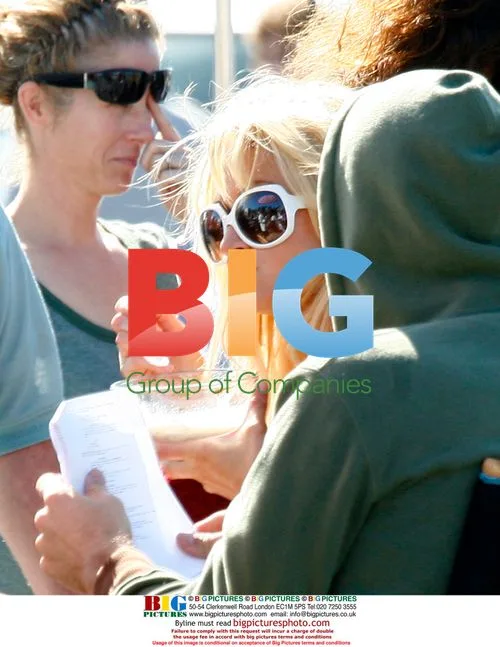 Paris Hilton Eats on Hottie and Nottie Set