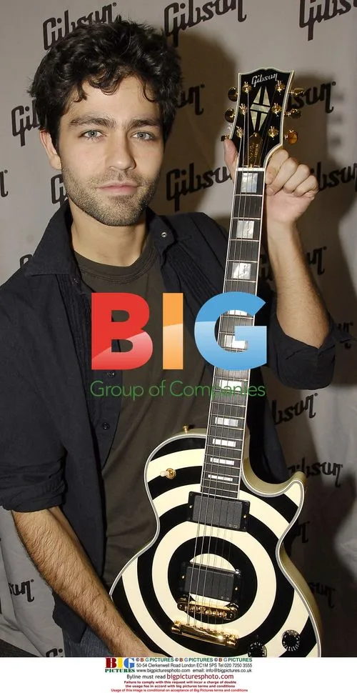 Adrian Grenier at NAMM Show '07