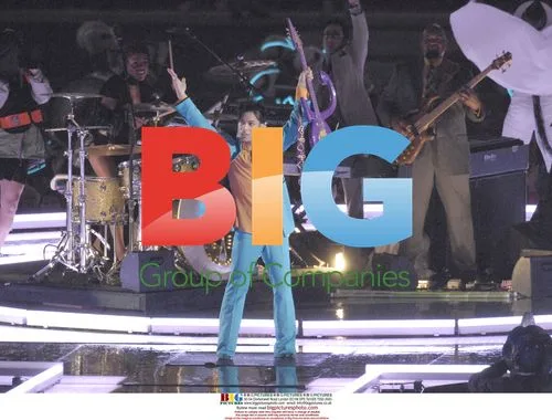 Prince Performs at Super Bowl XLI