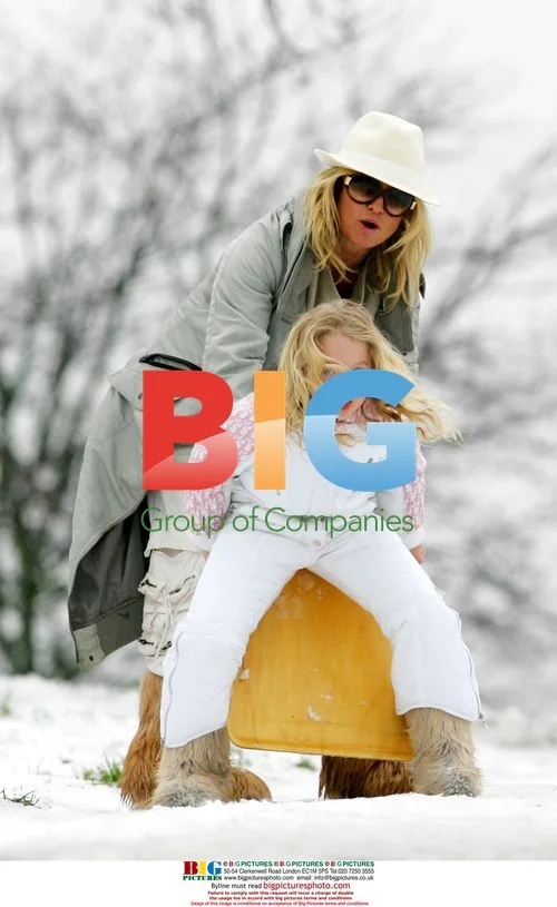 Meg Matthews and daughter Anais go sledging