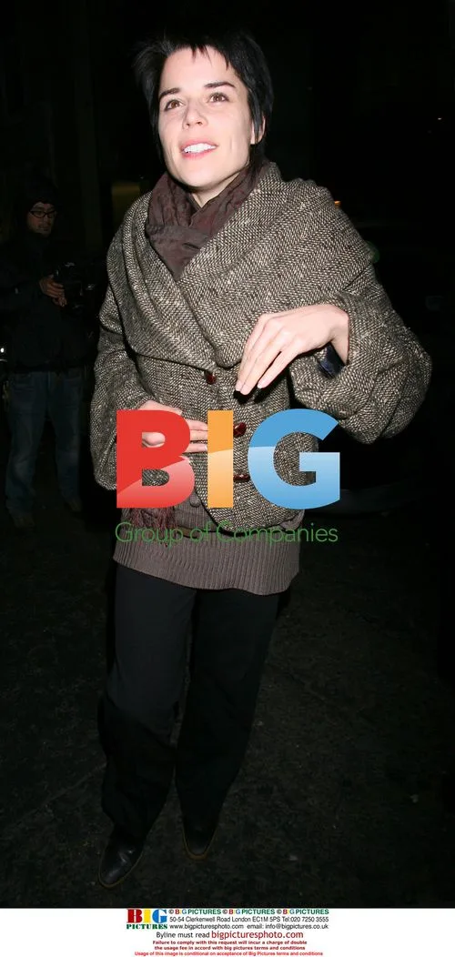 Neve Campbell leaving Nobu restaurant