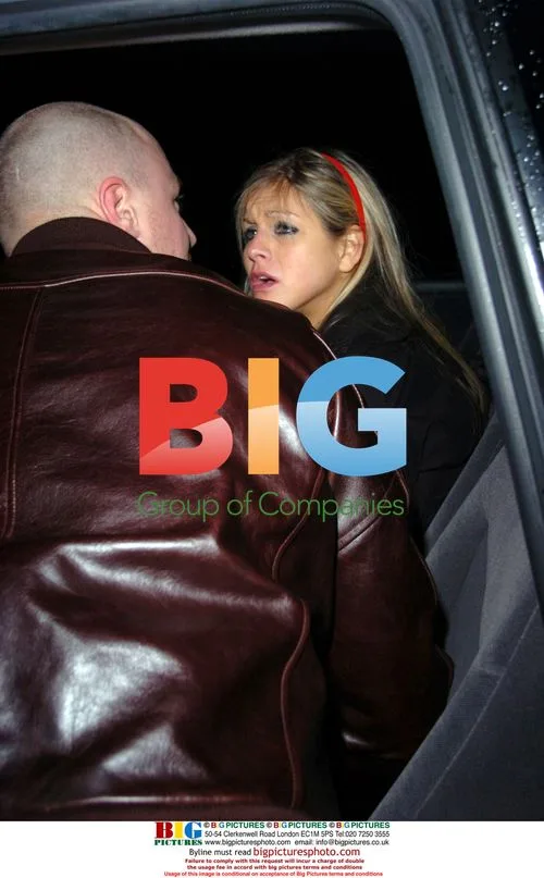 Richard Carries Drunken Nikki to Car