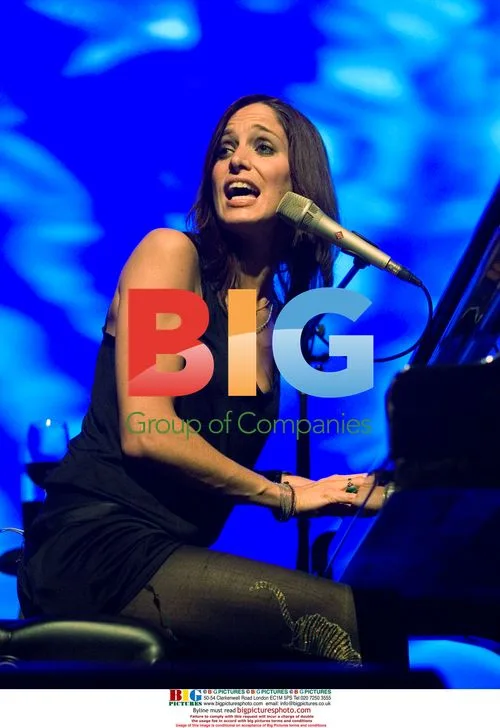 Chantal Kreviasuk Performs at River Rock Casino