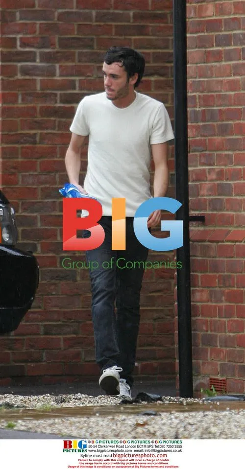 Jade Goody and Jack Tweedy Return Home with New Puppy