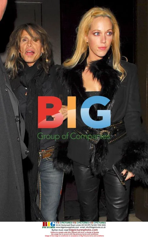 Steve Tyler Leaving Oasis Brits Aftershow Party