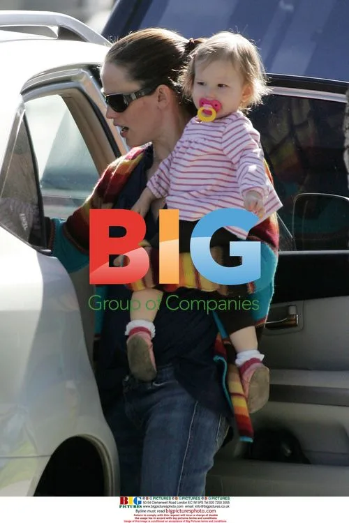 Jennifer Garner and baby Violet at park