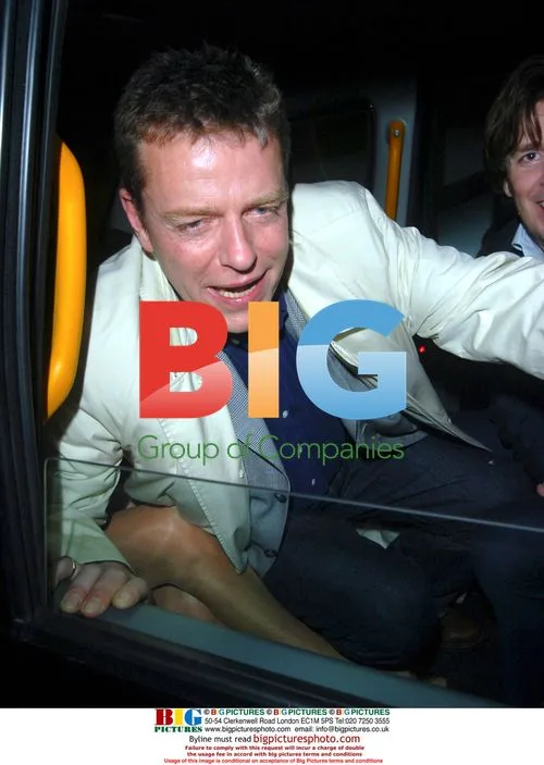 Suggs nearly hit by bus after Brit Awards