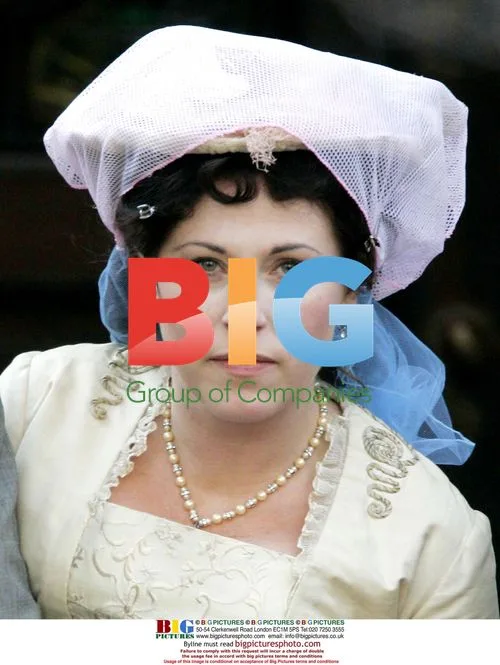 Jessie Wallace in Costume as Marie Lloyd