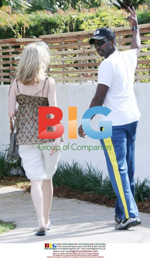 Harold Perrineau and Wife Brittany Go for Walk