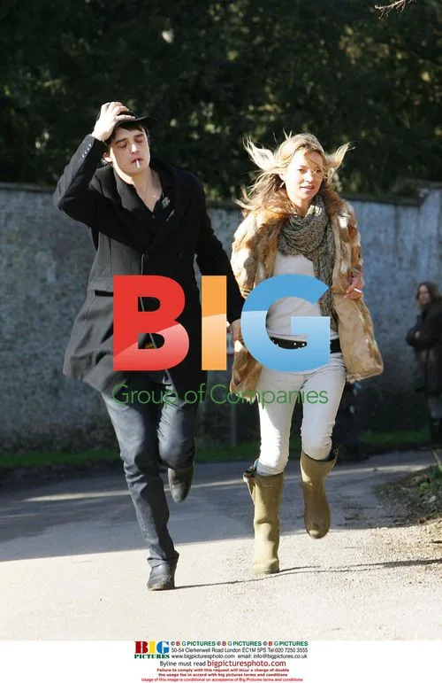 Kate Moss and Pete Doherty's Countryside Outing