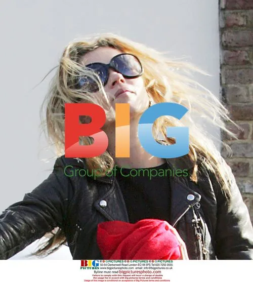 Kate Moss, Pete Doherty and Lila Grace Leave Home
