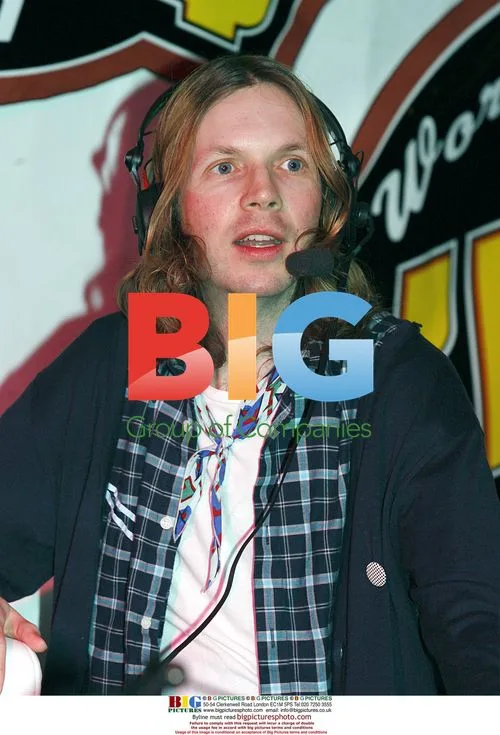 Beck at KROQ Almost Acoustic Christmas 2006