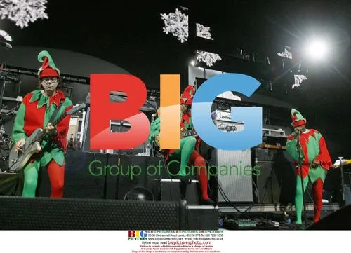 Gnarls Barkley at KROQ Christmas 2006