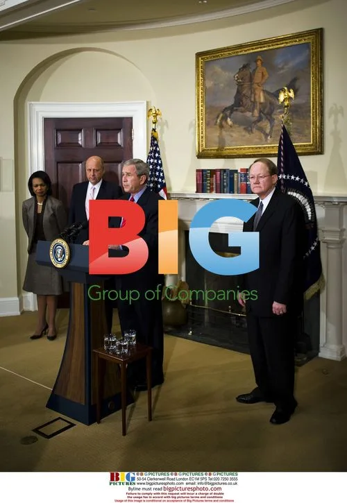Bush Announces New National Intelligence Director