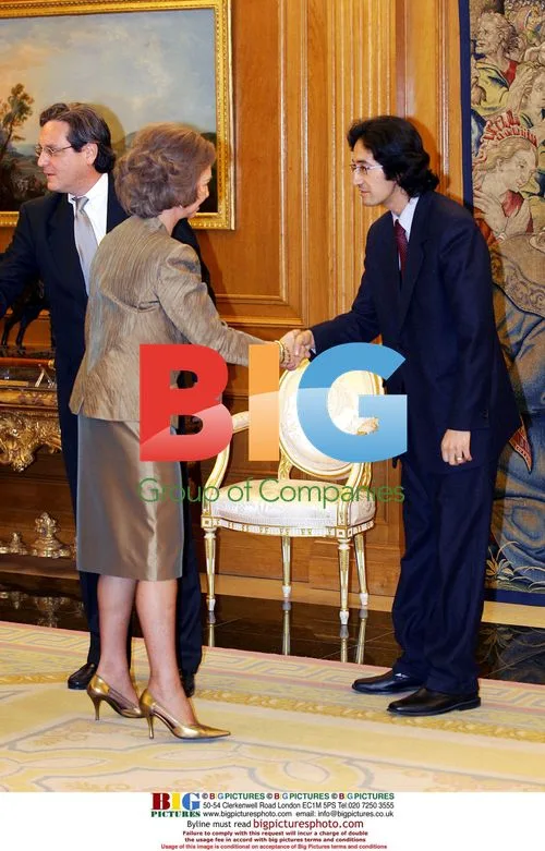 King Juan Carlos & Queen Sofia Meet Ecuadorian Diplomats