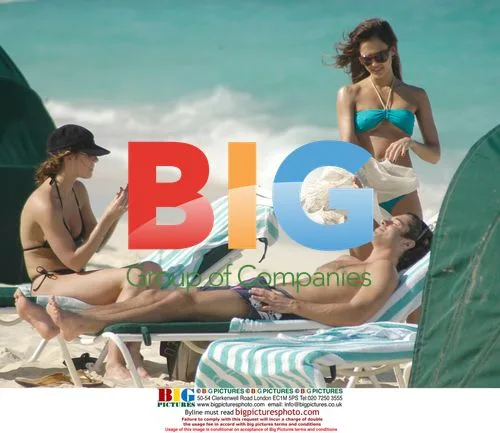 Jessica Alba on Bahamas Vacation