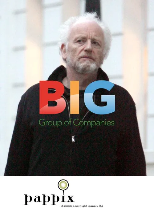 Ian McDiarmid shopping in North London
