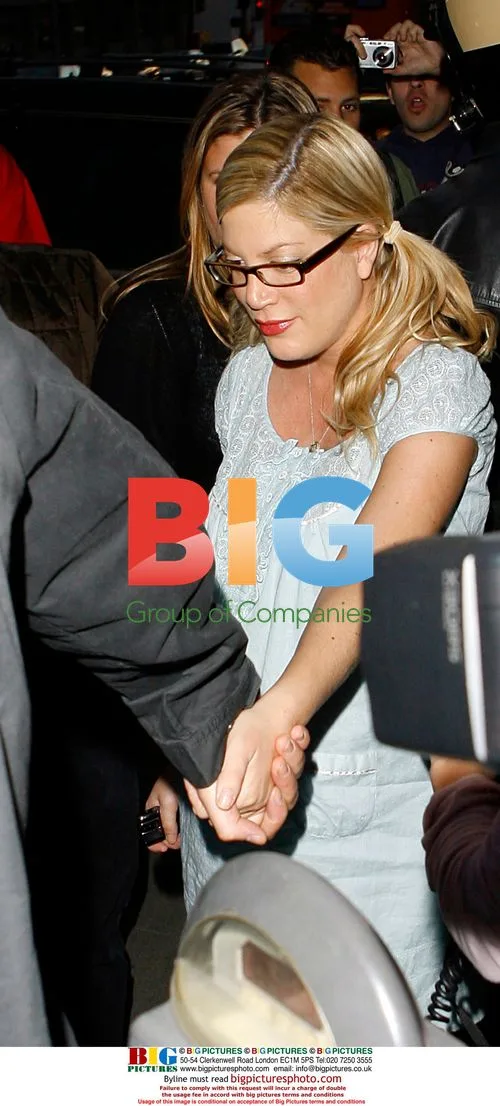 Tori Spelling with Dean McDermott, Hollywood