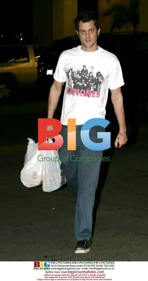 Johnny Knoxville Grocery Shopping in Hollywood