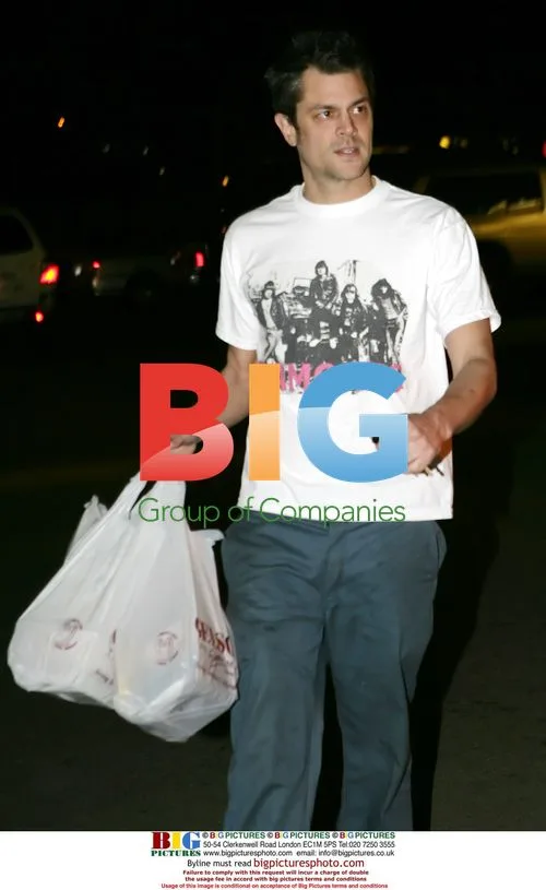 Johnny Knoxville Grocery Shopping