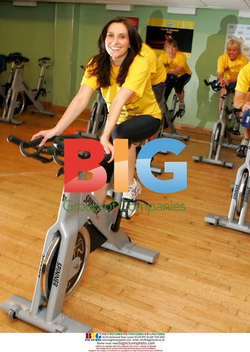 Jayne Middlemiss Leads Spinning Class