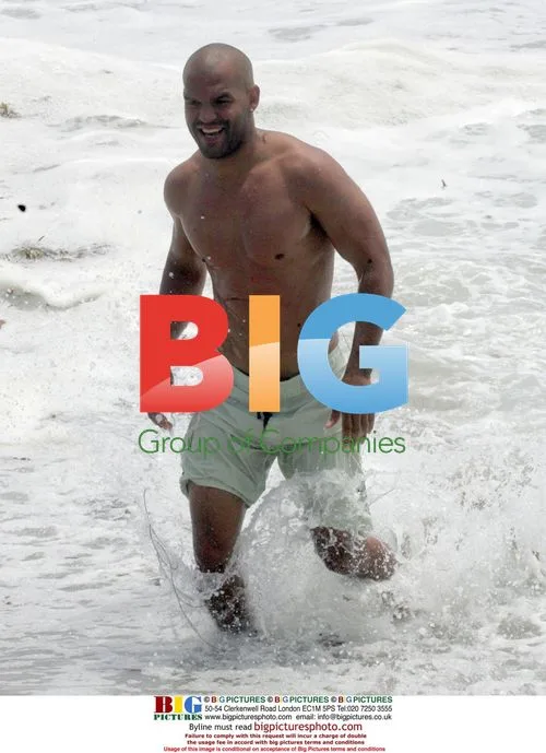 Prison Break star Amaury Nolasco surfing in Malibu