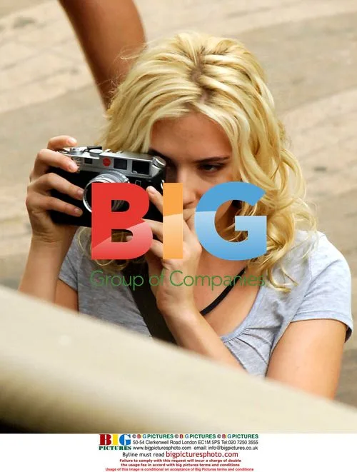 Woody Allen and Scarlett Johansson filming in Barcelona
