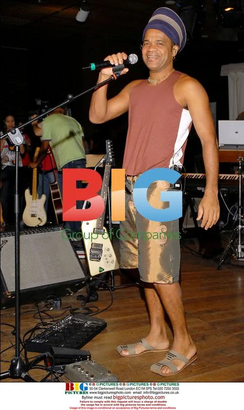 Carlinhos Brown Promotes Album, Gives Percussion Lesson