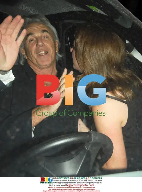 Peter Stringfellow leaves Isis club in electric car