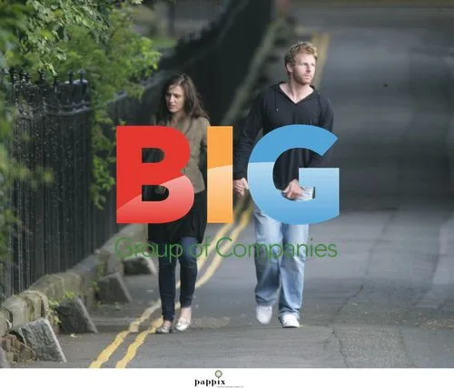 TV Presenter Jayne Middlemiss Spotted with Mystery Date