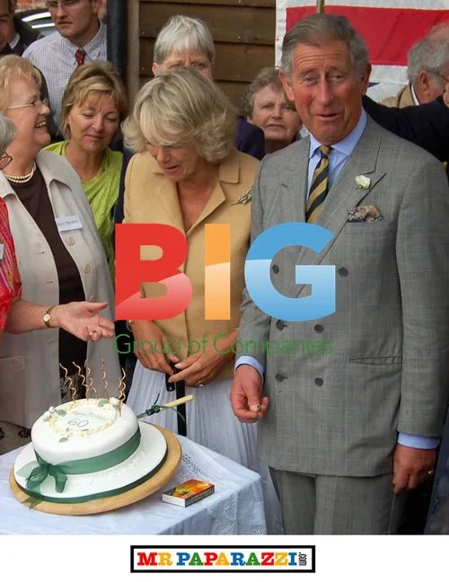 Prince Charles and Camilla play bowls