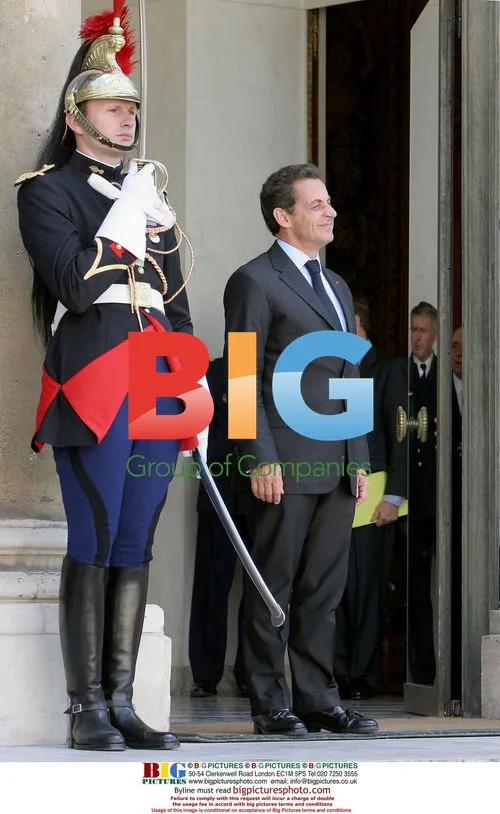 Sarkozy Meets Prince Albert II
