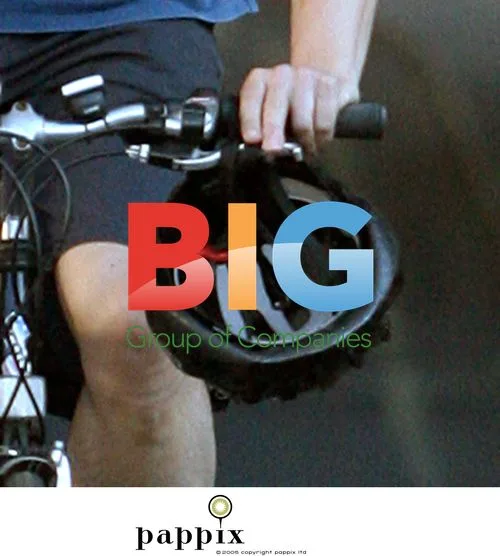 David Cameron Cycles Through Red Light