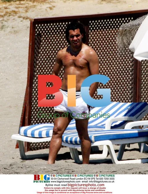 Carlos Tevez Enjoys Holiday in Spain