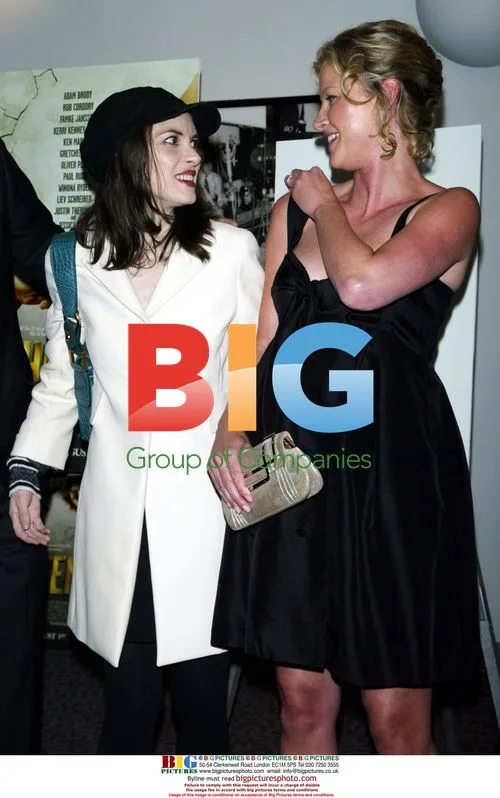 Winona Ryder and Gretchen Mol at "The Ten" premiere