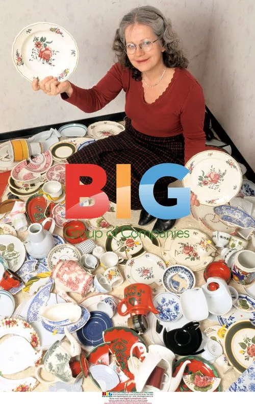 Entrepreneur Collects Broken Dishware