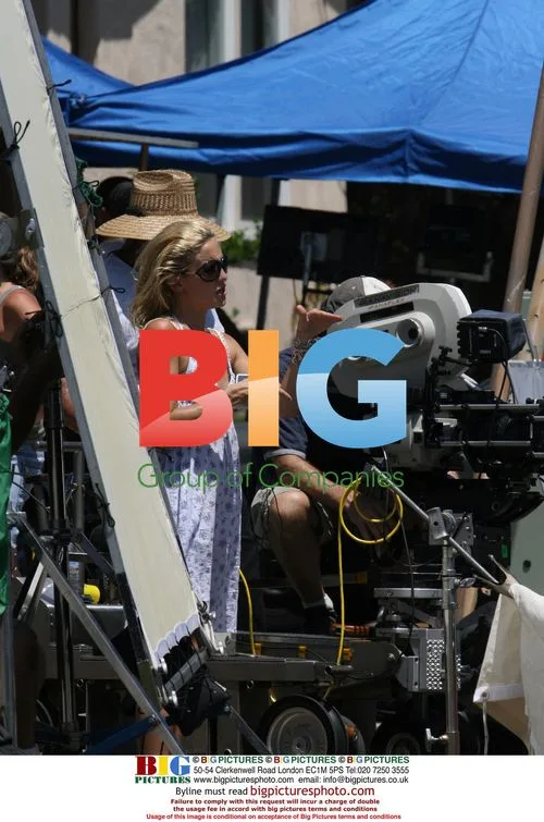 Kate Hudson films 'Cutlas' short
