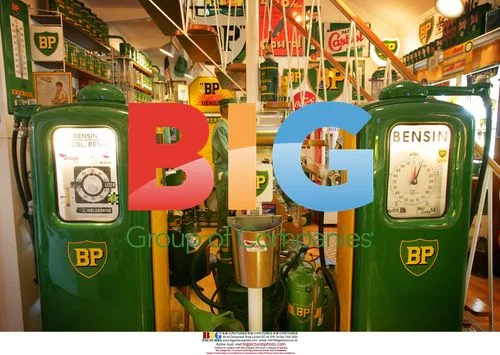 Man Creates Petrol Station Museum in Home