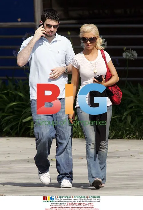Christina Aguilera and Jordan Bratman Out